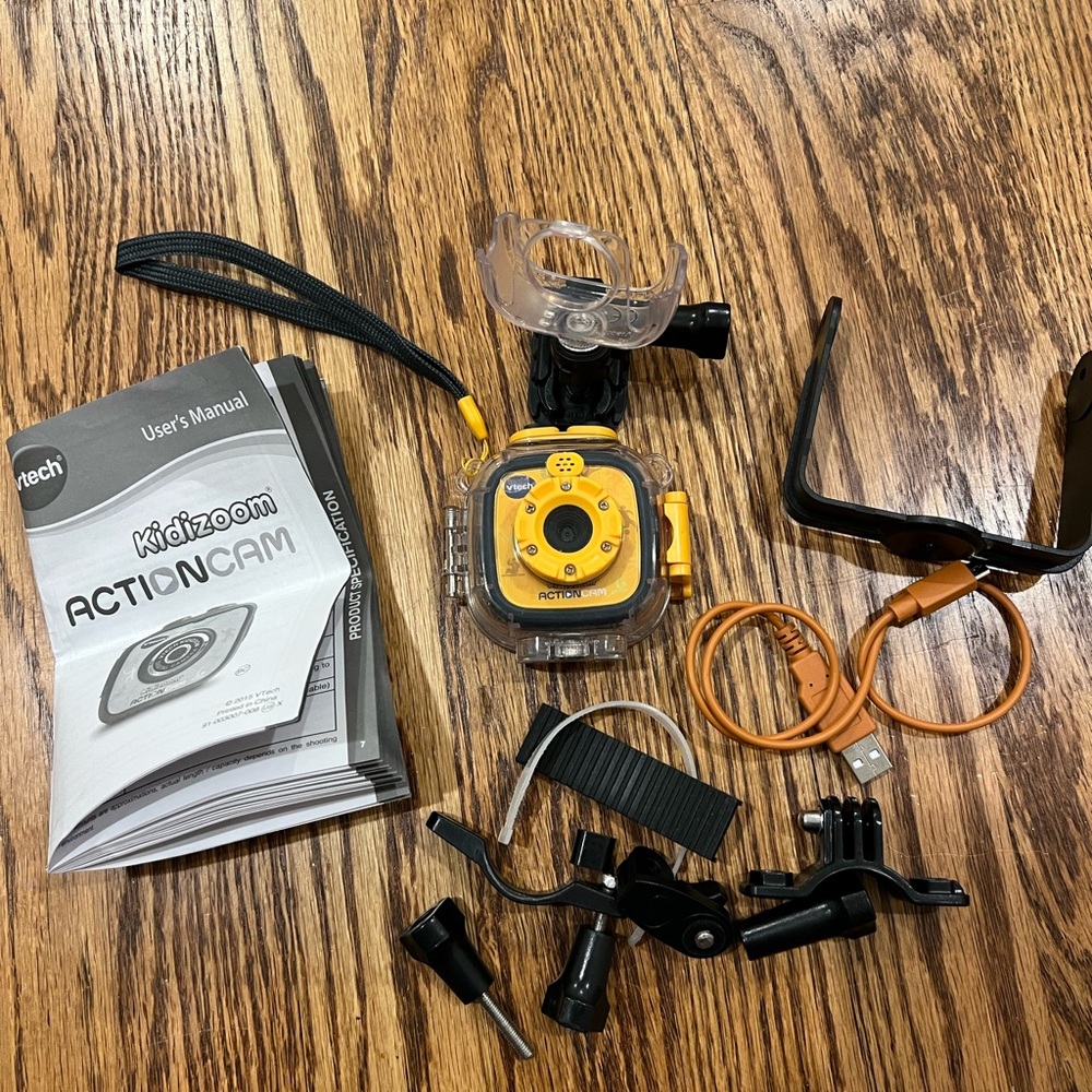 Vtech Kidizoom Actioncam (kids camera)